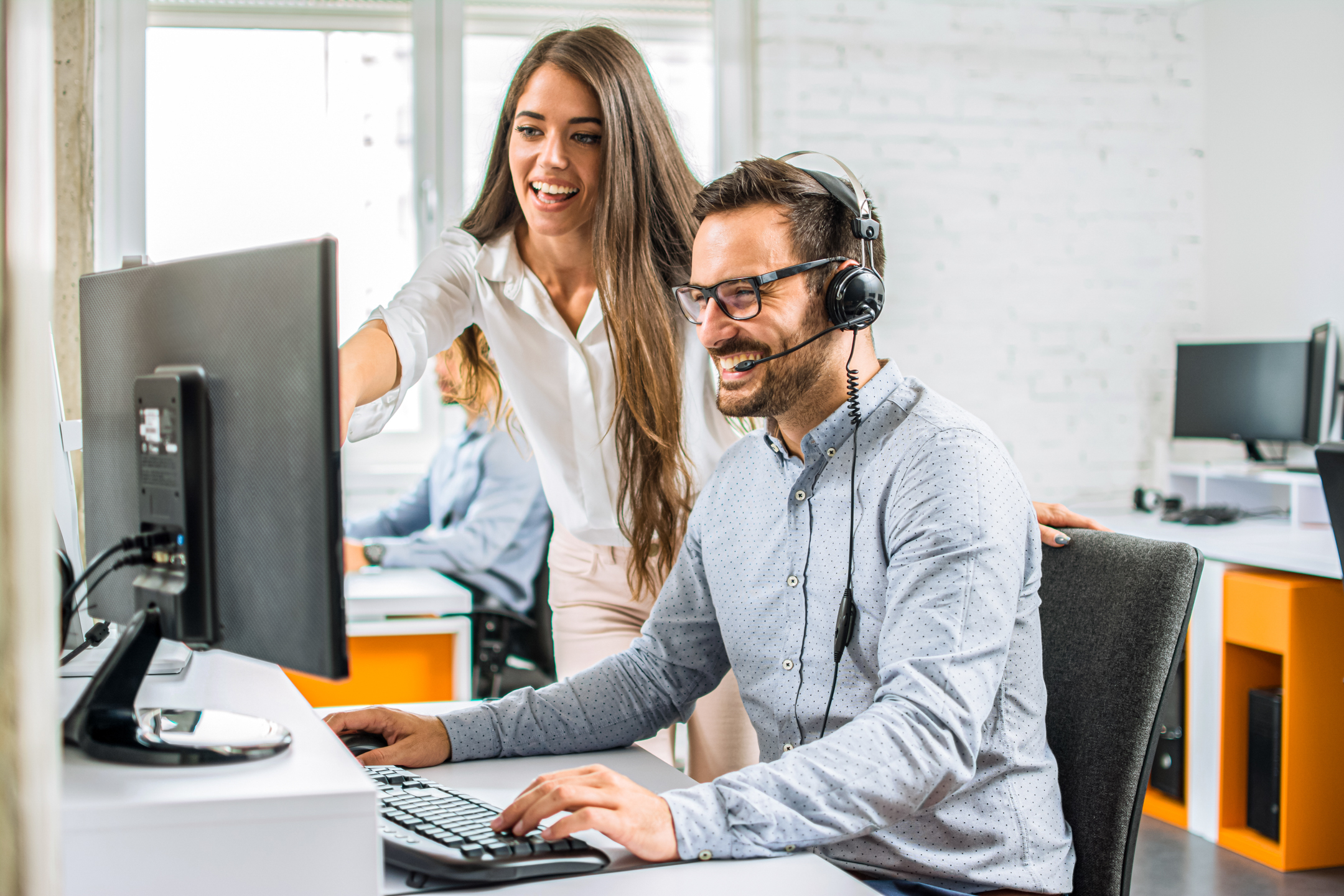 Omni channel customer contact WEB